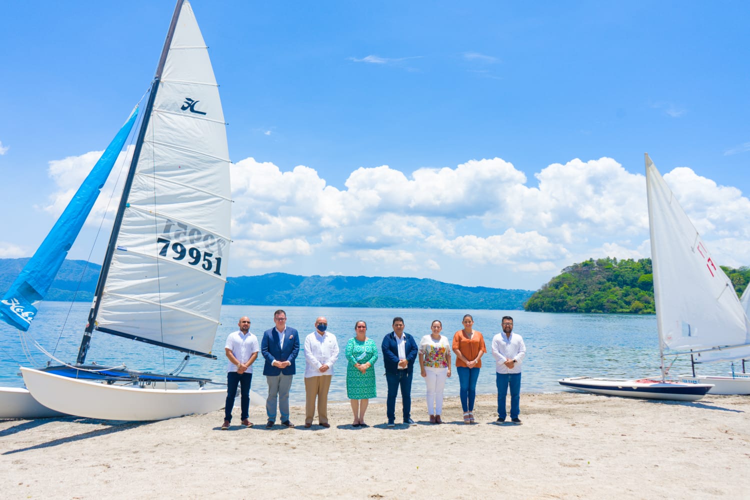 Turismo de Ilopango y Flores, en Petén, potenciarán su turismo y economía tras acuerdo de hermanamiento turismo-de-ilopango-y-flores-en-peten-potenciaran-su-turismo-y-economia-tras-acuerdo-de-hermanamiento
